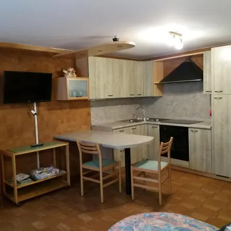 Casa Emi Apartment *